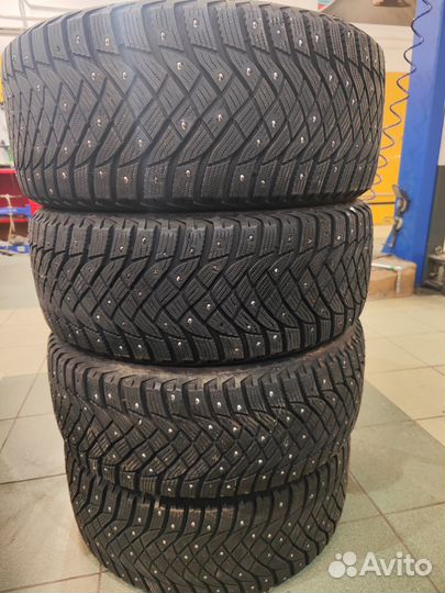Goodyear Ultra Grip Ice Arctic 2 235/45 R18
