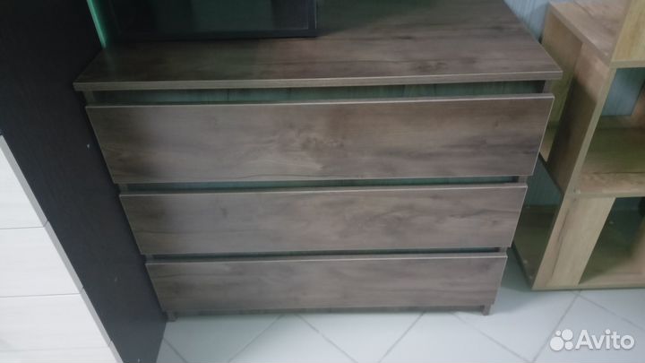 Шкафы и комоды