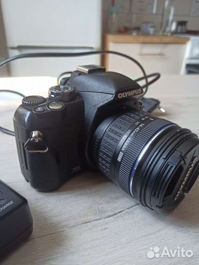 Зеркальный фотоаппарат olympus E-410 kjt