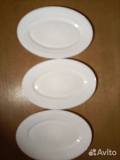 Овальное блюдо