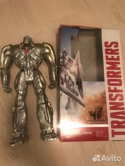 Робот Transformers