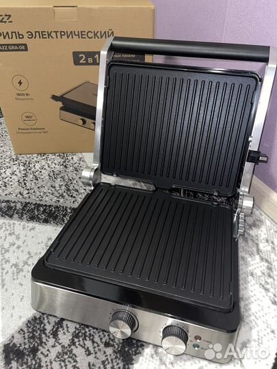 Электрогриль и вафельница новый 2в1