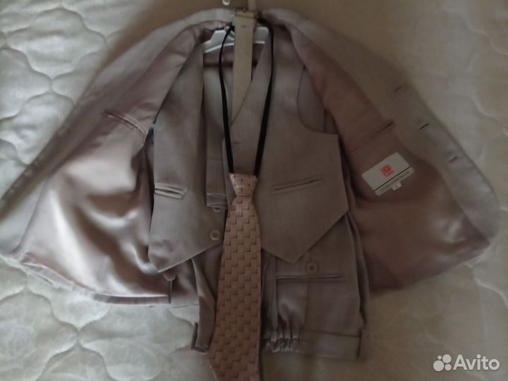 Детский костюм тройка