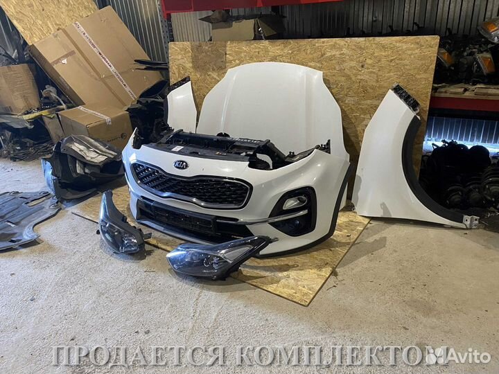 Ноускат Kia Sportage 4 Передняя часть автомобиля