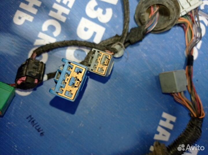 Проводка двери Land Rover Freelander 1 внедорожник