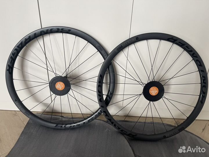Карбоновые шоссейные колеса Bontrager Aeolus Pro 3
