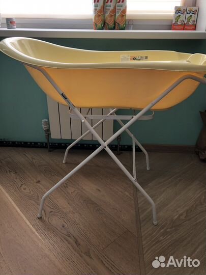 Ванночка на подставке