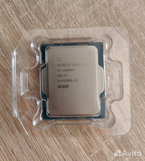 Процессор Intel Core i5 12600KF