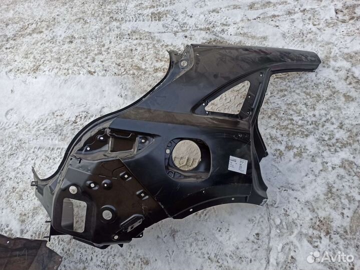 Крыло заднее правое Infiniti FX S51