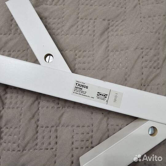 Вешалка IKEA Tjusig 78 см