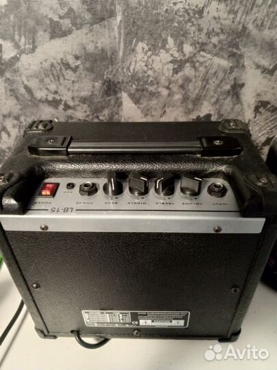 E-Wave LB-15 комбоусилитель для бас-гитары