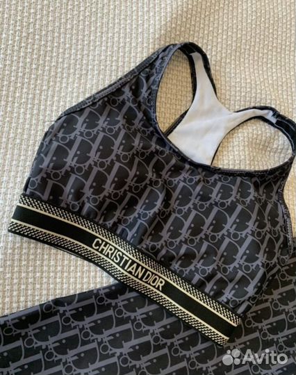 Костюм для фитнеса Dior