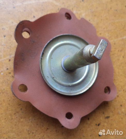 Диафрагма насоса топливного в сборе ваз 2101