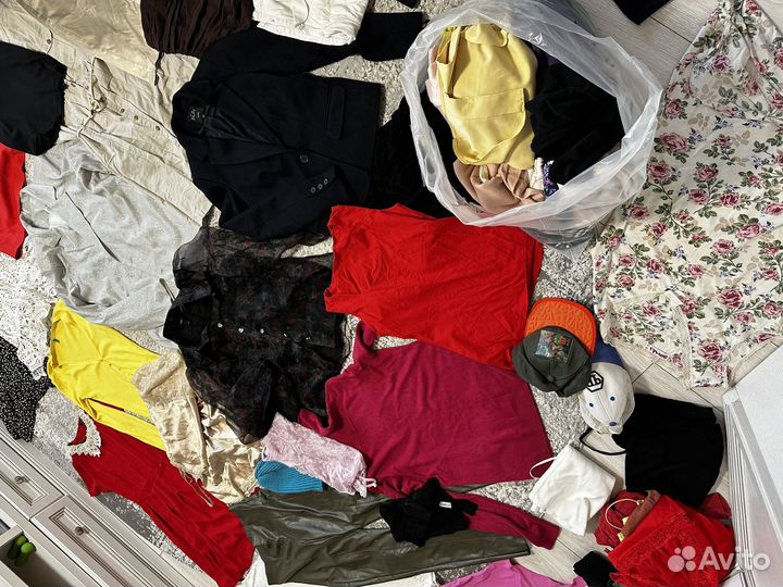 Вещи женские пакетом h&m stradivarius benetton