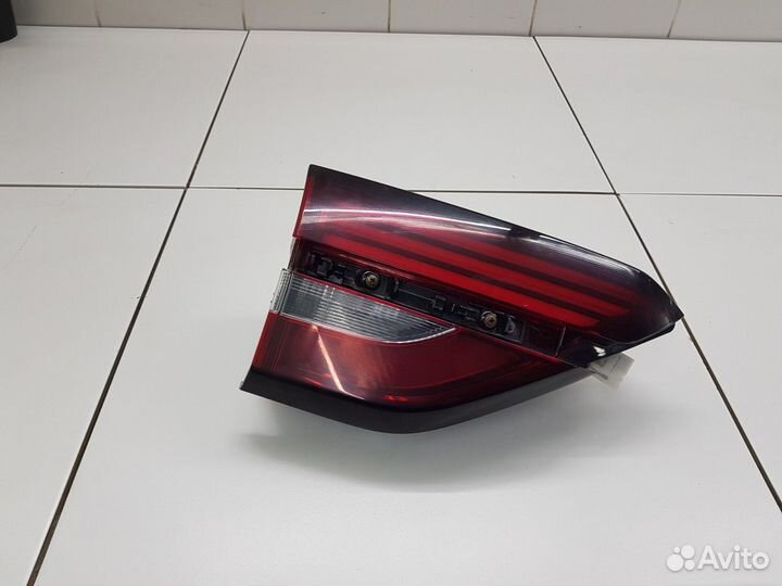 Фонарь задний внутренний левый (Geely Coolray)