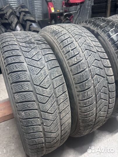 Pirelli Winter 190 215/65 R16 102T