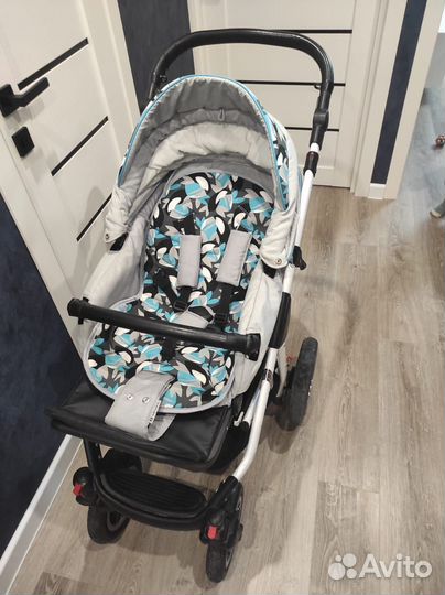 Прогулочная коляска