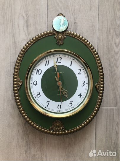 Старинные настенные часы