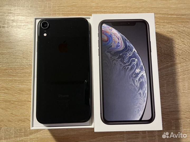 iPhone Xr, 64 ГБ