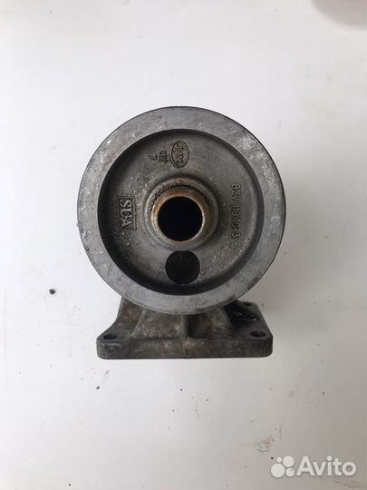 Кронштейн масляного фильтра Land Rover Freelander