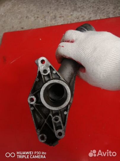 Маслозаливная горловина к Мерседес Т1 208-410