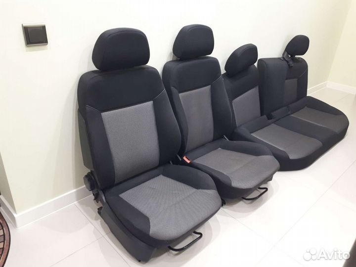 Опель астра h Продаю сидения