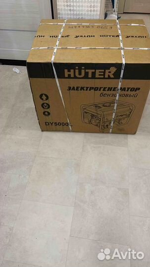 Бензиновый генератор huter DY3000L