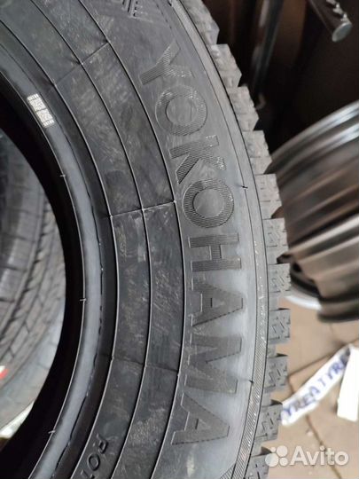 Yokohama Ice Guard IG55 205/70 R15