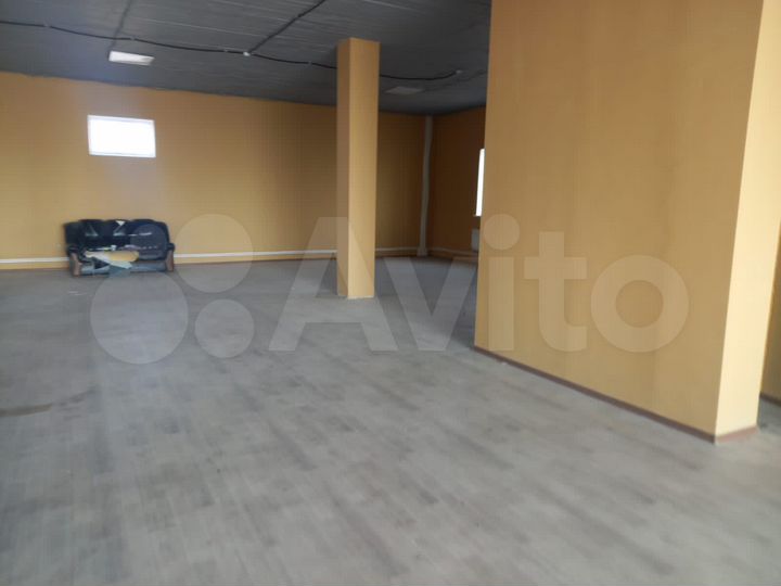 Свободного назначения, 300 м²