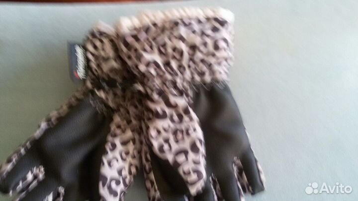 Перчатки фирменные для девочки 5-6лет