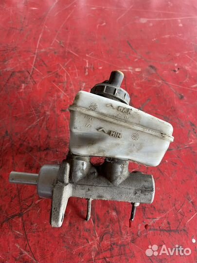 Главный тормозной цилиндр гтц логан 1