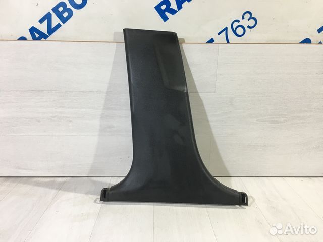 Обивка средней стойки левая низ KIA optima 3 2.4 ат седан