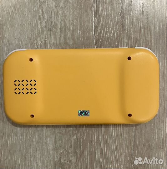 Портативная игровая консоль