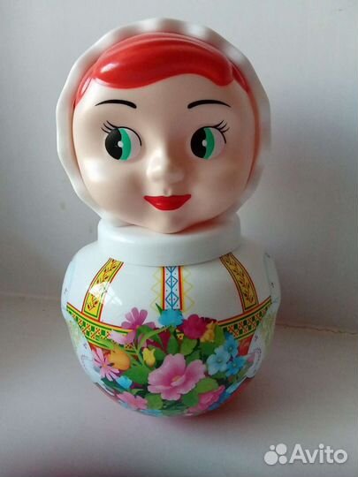 Игрушка неваляшка