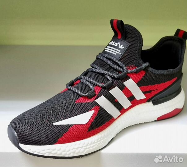 Кроссовки Adidas летние