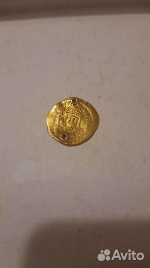 Золотая монета