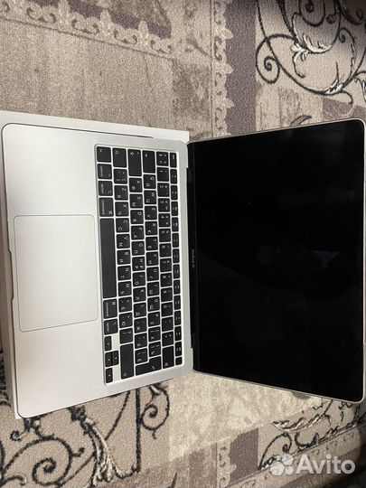 Macbook air 13 2020