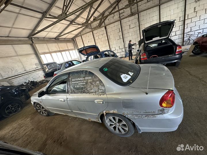 В разборе KIA Spektra, 2006 г.в., 1.6 S6D