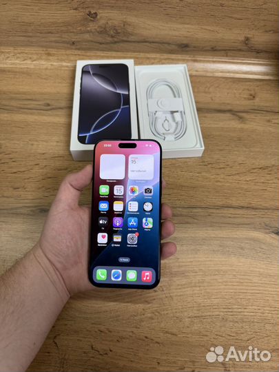 iPhone 16 Pro Max, 256 ГБ
