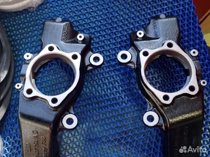 Кулаки ауди а8д2