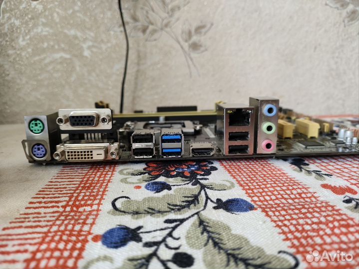 Материнская плата asus b85m-g, LGA1150, microATX