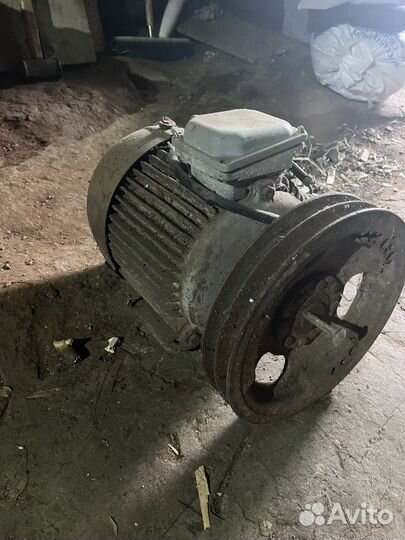 Электродвигатель 380 8квт