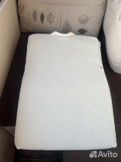 Подушка для вен С памятью формы tempur vein pillow