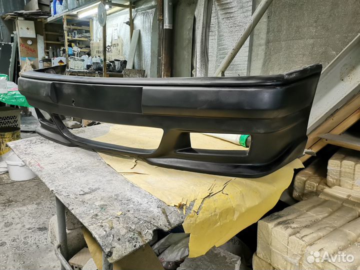 Передний бампер Mercedes W124 М5