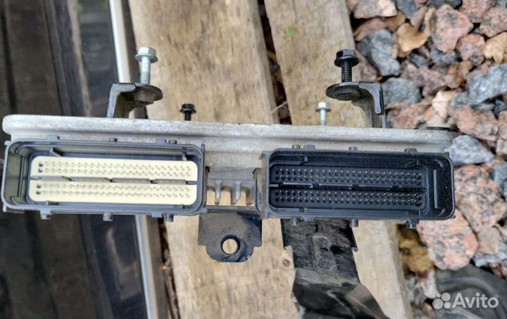 Блок управления двс 3.0 G6DG Genesis G80 2015