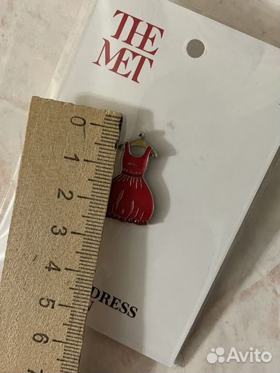 Значок / брошь из Метрополитен-музея, Нью-Йорк