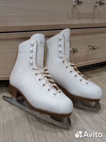 Коньки фигурные женские Botas Dagmar 38 размер