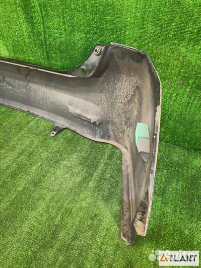 Бампер задний toyota wish