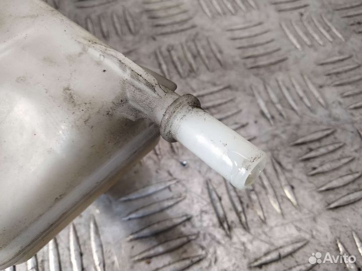 Бачок тормозной жидкости Citroen C4