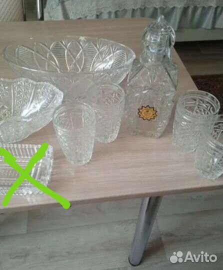 Рюмки, стаканы, вилки, бидоны, сувениры